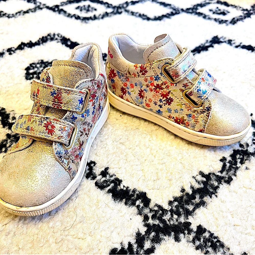 Falcotto Metallic Floral Print Leather Velcro Sneakers Size 22 EU 6 US